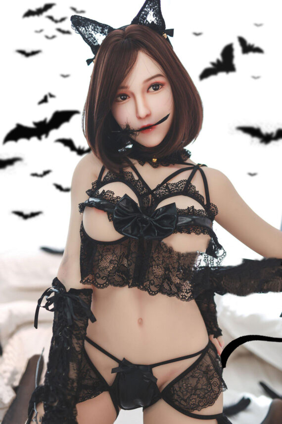 Luna-Asian-Halloween-Sex-Doll