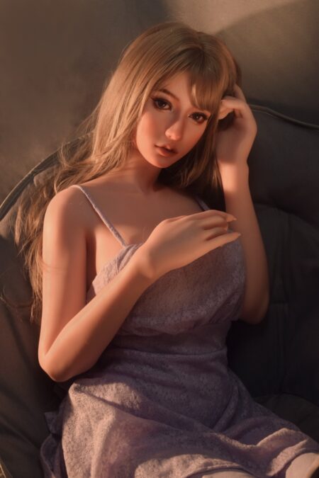 Life size sex doll