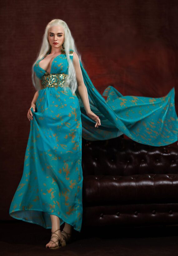 Daenerys-Targaryen-Game-of-Thrones-Sex-Doll-3
