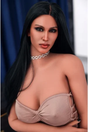 Kardashian-Thick-Big-BreastTits-Kim-Kardashian-Sex-Doll-2