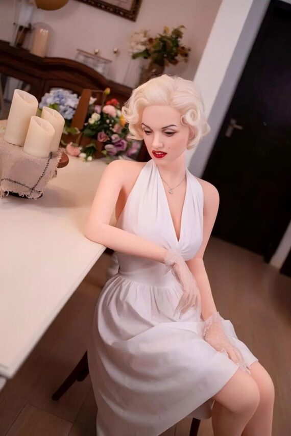 Marilyn-Monroe-Cosplay-Celebrity-Sex-Doll-165cm-9
