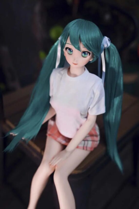 Miku-Tiny-Anime-Sex-Doll-3