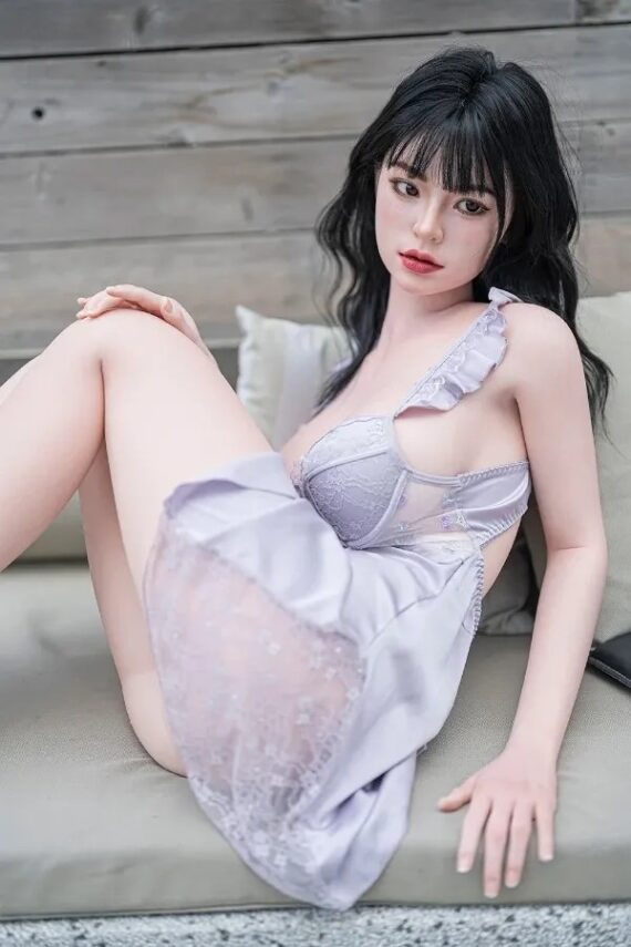 Dunn-Chinese-Best-Lifelike-Sex-Doll-171cm5ft7-4