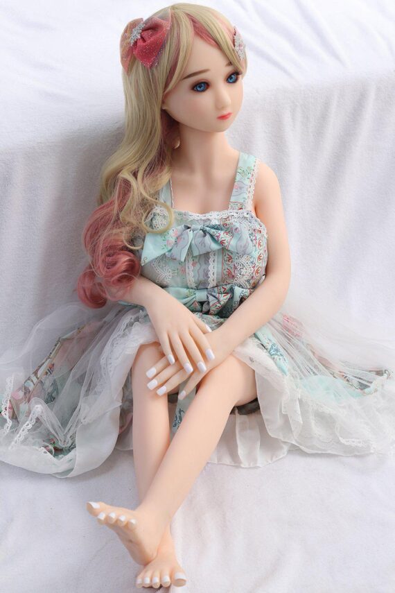 EfiaStylishMiniTPEDoll