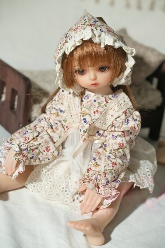 Bambi-cute-girl-tiny-sex-doll-with-small-breasts-3