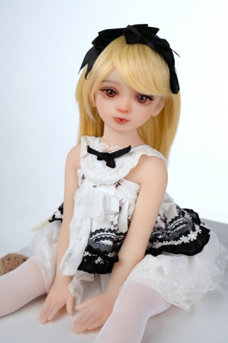 Clover-2ft680cm-big-eyes-petite-sex-doll-with-blonde-hair-11