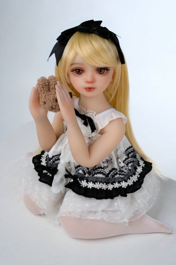 Clover-2ft680cm-big-eyes-petite-sex-doll-with-blonde-hair-3