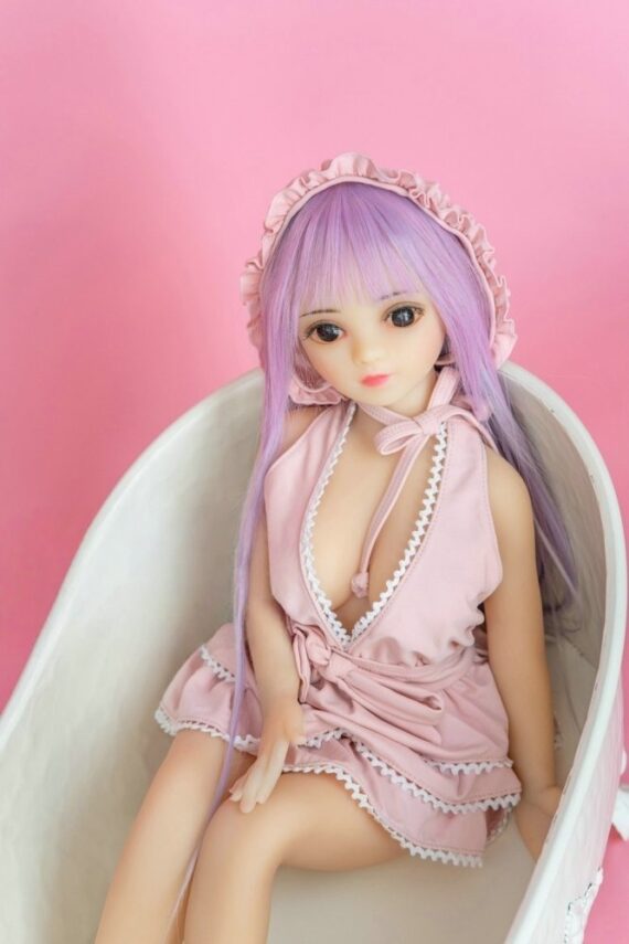 Lottie-2ft680cm-cute-sex-doll-with-small-body-3