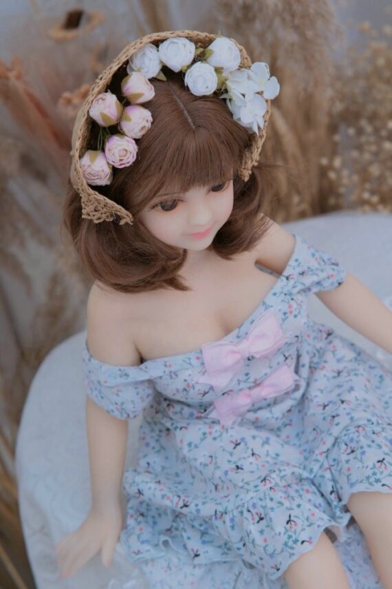 Romy-2ft680cm-Kawaii-face-tiny-sex-doll-7
