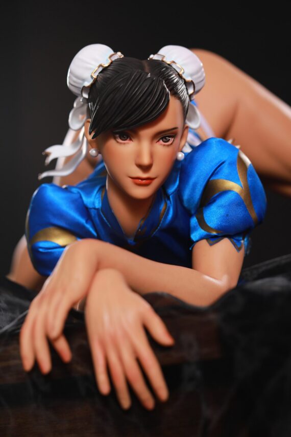 Chun-Li-21-64-cm-Lifelike-Muscle-Sex-Doll-10-1-scaled-1