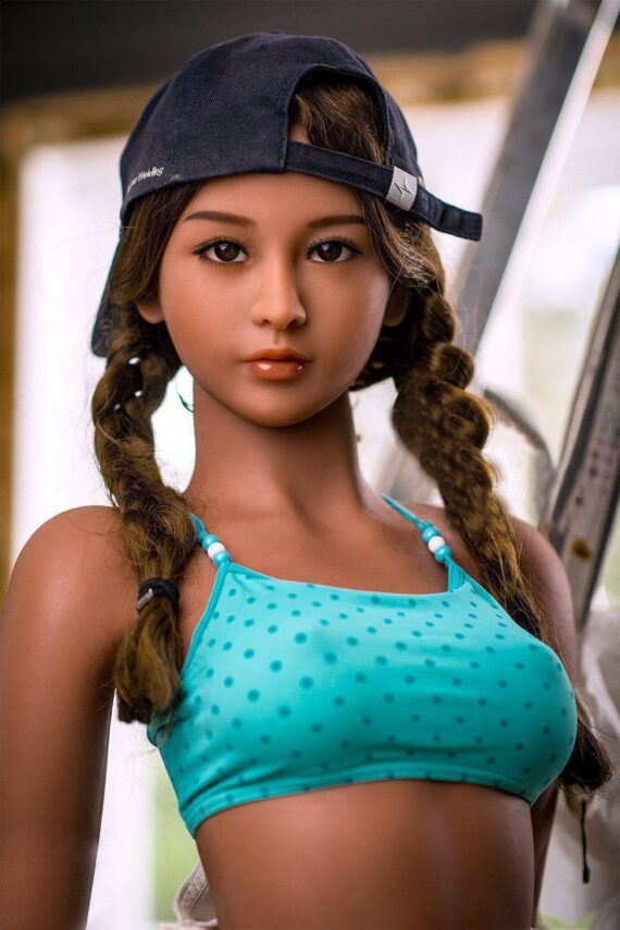 MelSlimAthleticSexDoll5