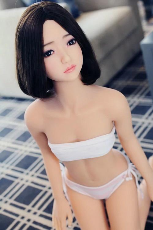 CamilaElegantRealisticMiniDoll10
